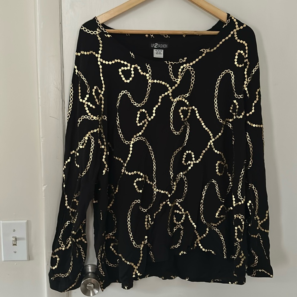 Black and gold long sleeve blouse
